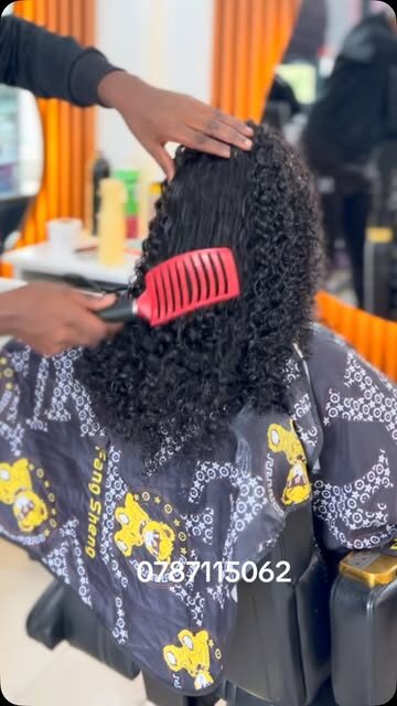 Natural curls